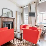 Unbeatable Location In Camden-Spacious Studio Flat