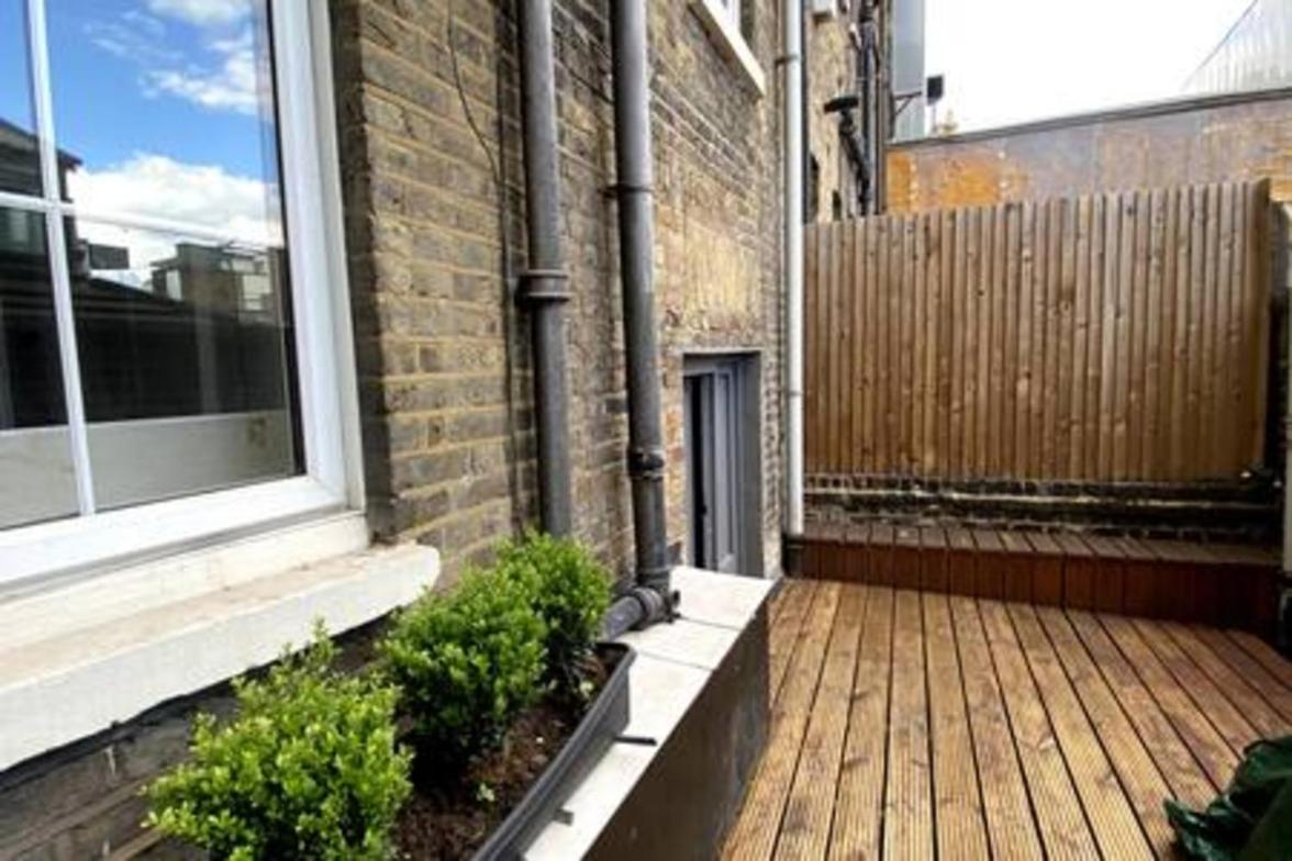 Unbeatable Location In Camden-spacious Flat Apartment *